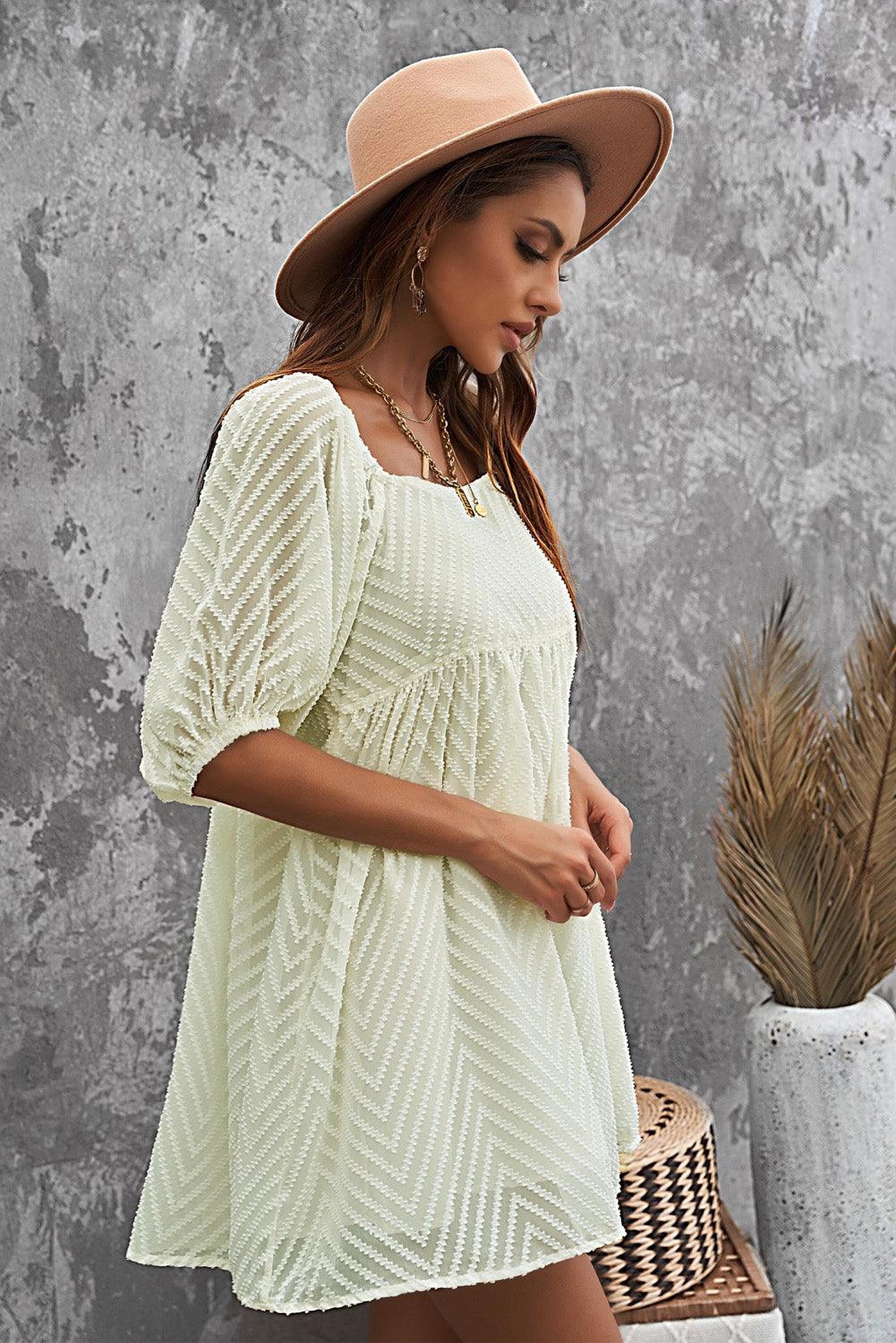 Mini robe style babydoll avec manches bouffantes