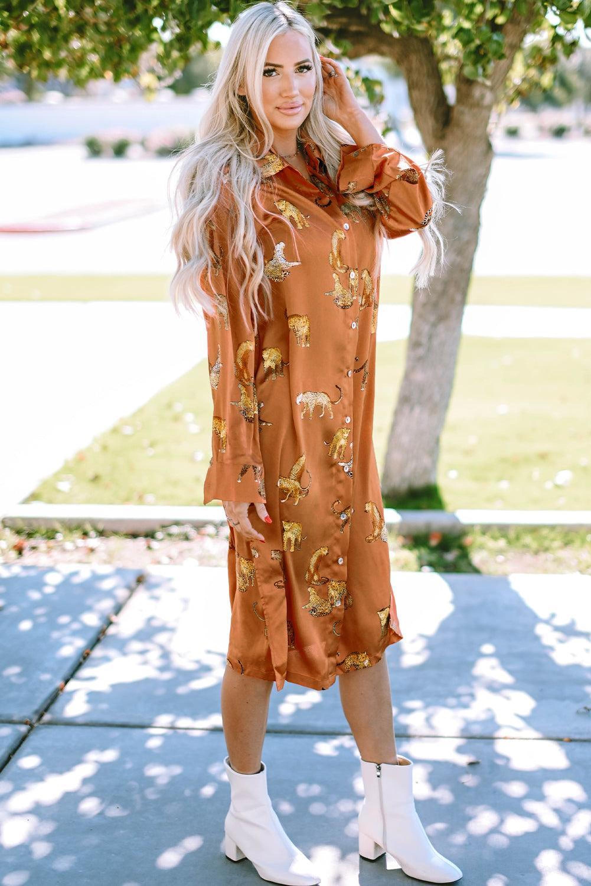 Robe-chemise à boutons avec imprimé léopard élégant