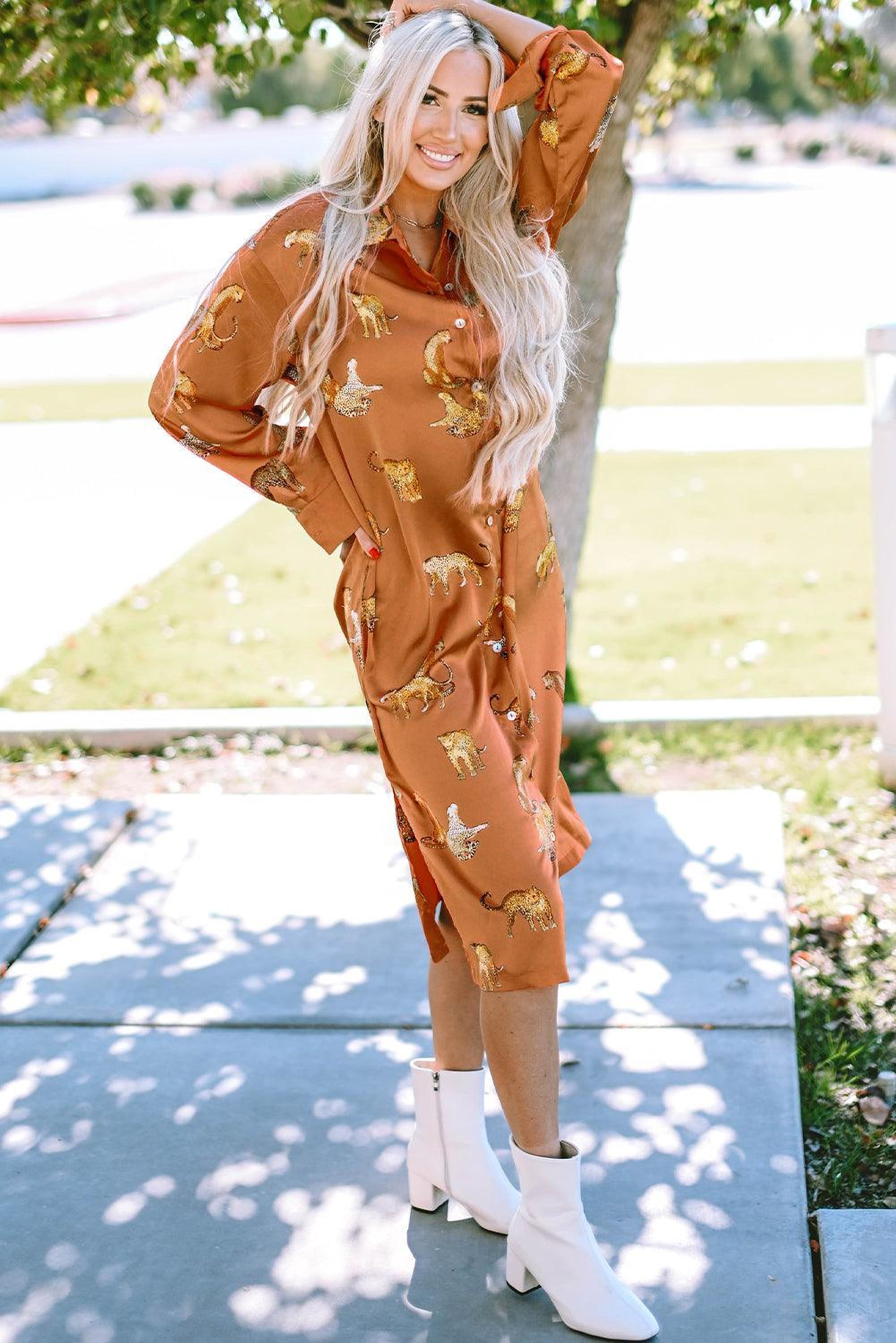 Robe-chemise à boutons avec imprimé léopard élégant