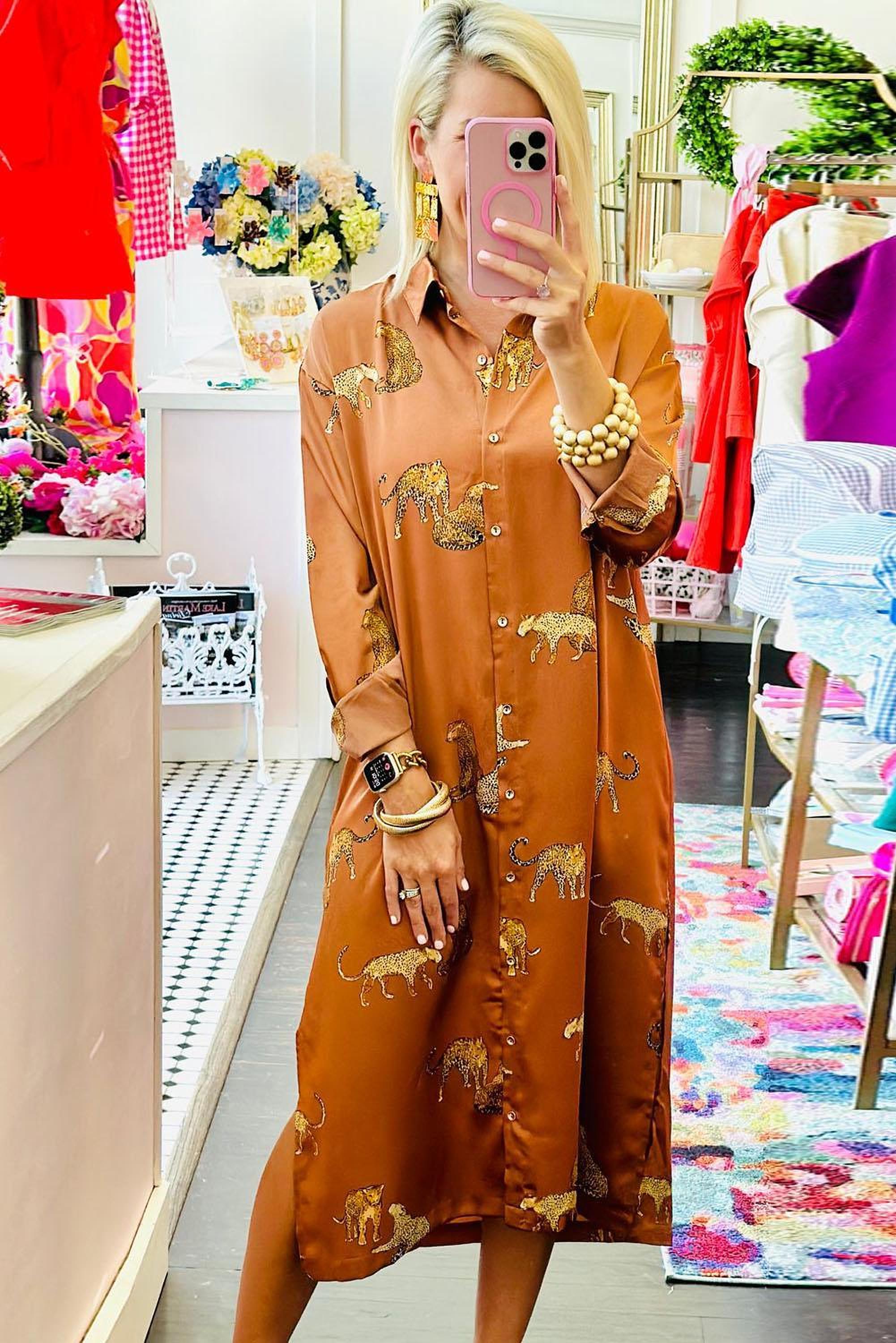 Robe-chemise à boutons avec imprimé léopard élégant
