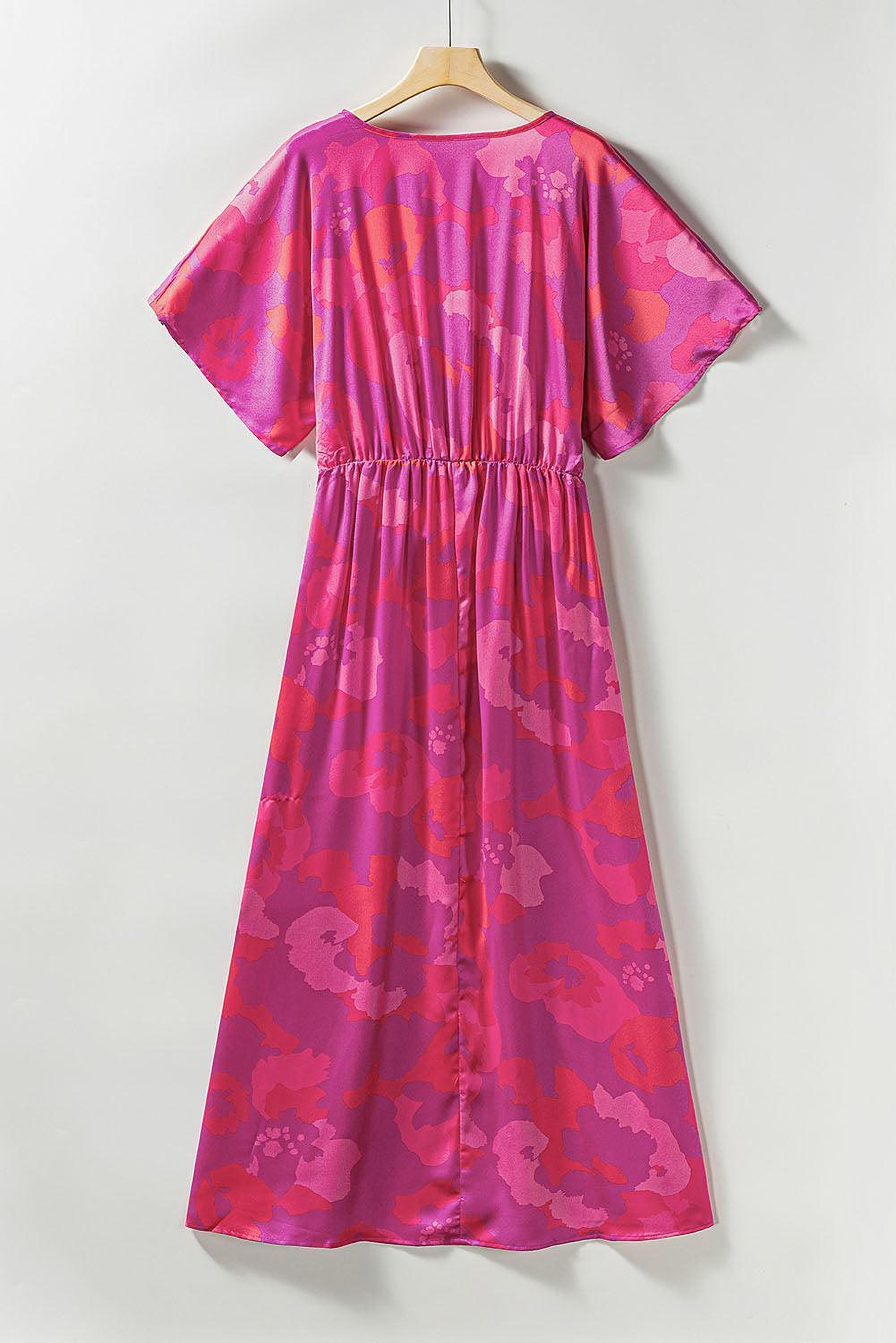 Maxi robe à imprimé floral avec décolleté en V
