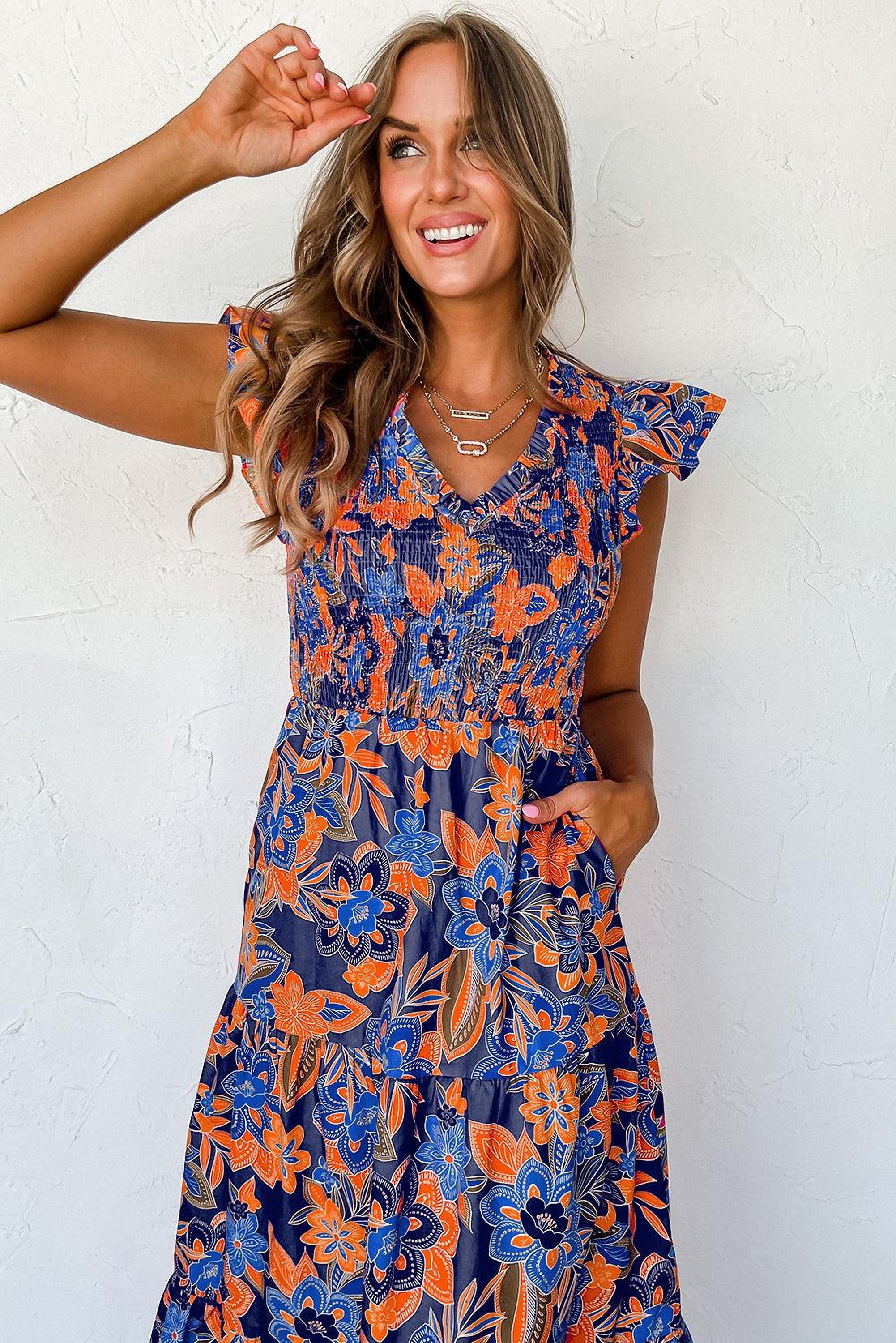 Robe florale bohème avec encolure en V et volants