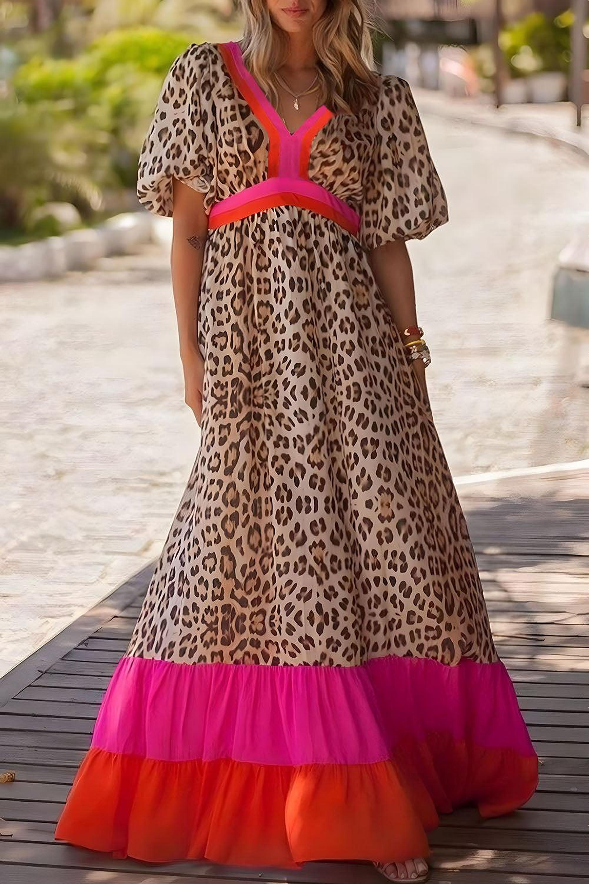Maxi robe à imprimé léopard avec manches bouffantes