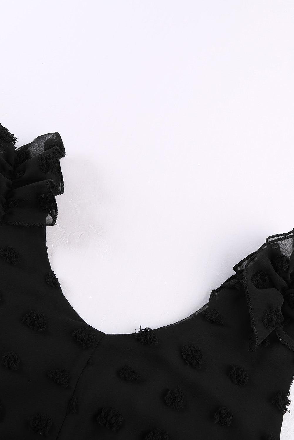 Robe à pois élégante avec col en V et volants
