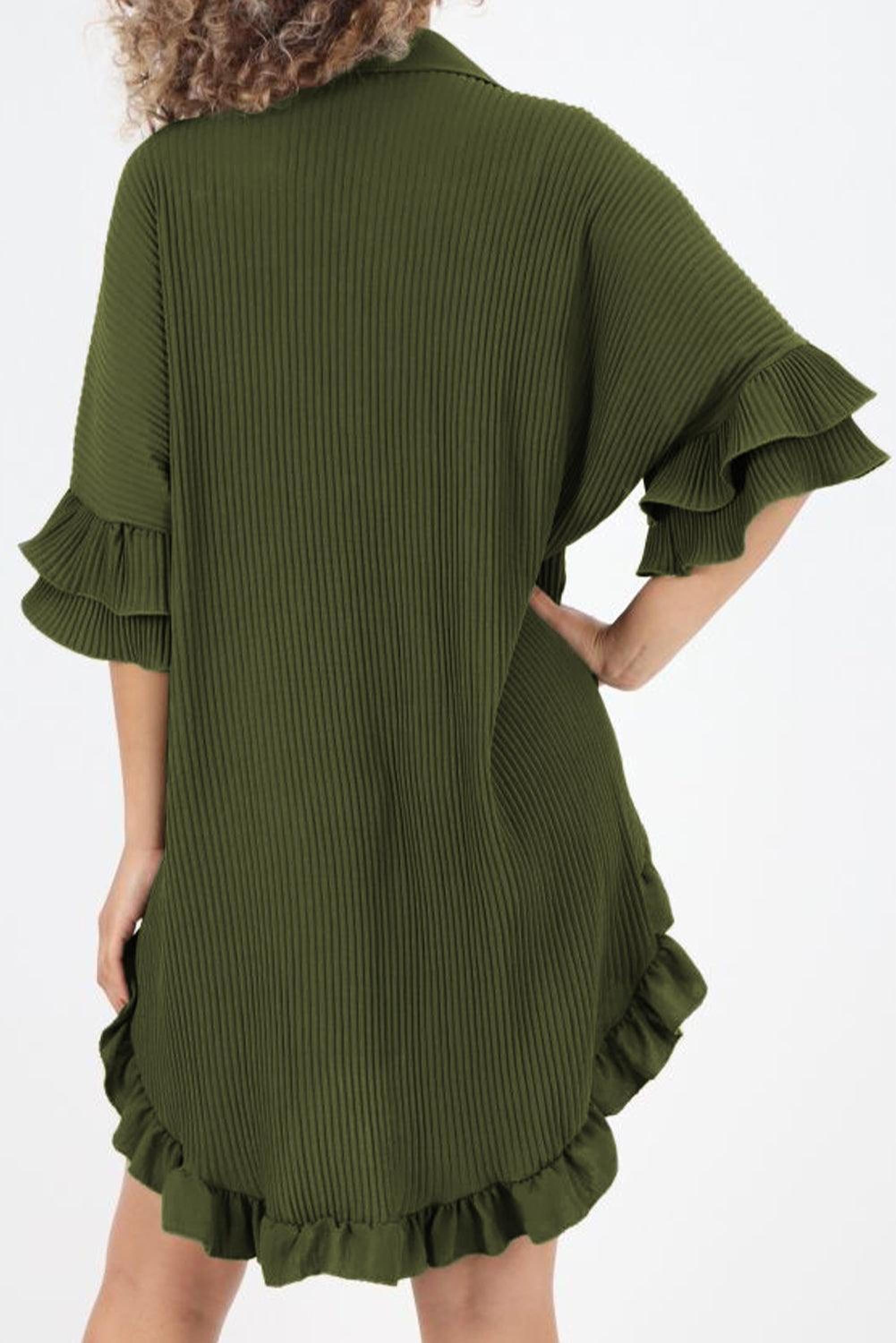 Robe chemise avec ourlet haut-bas et manches à volants
